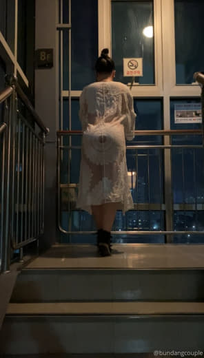 【2023-07-30】cum on neck after handjob
